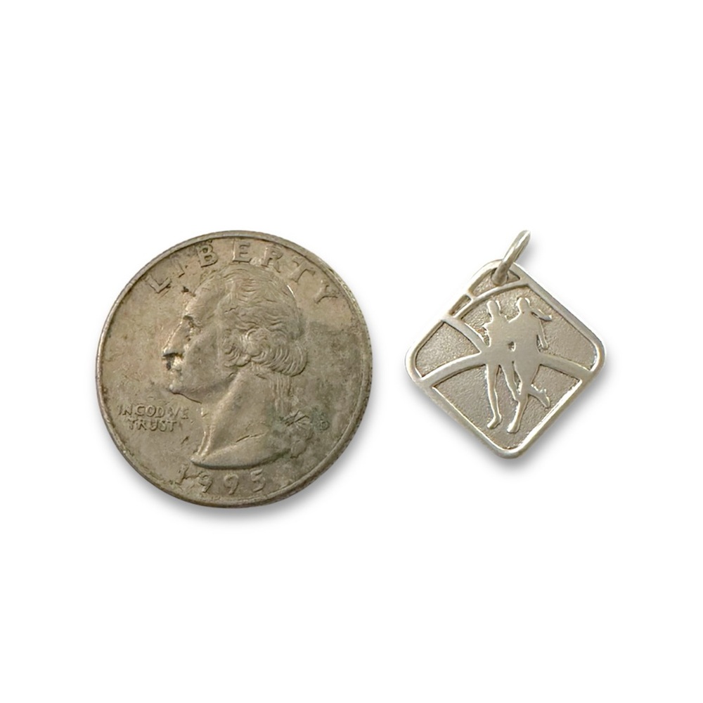 Tiffany & Co. X Nike 925 Sterling Silver San Francisco 07 Marathon Pendant - Picture 3 of 3